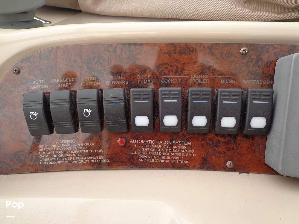 Slide: The Image of Sea Ray 330 Sundancer 1998 - 71