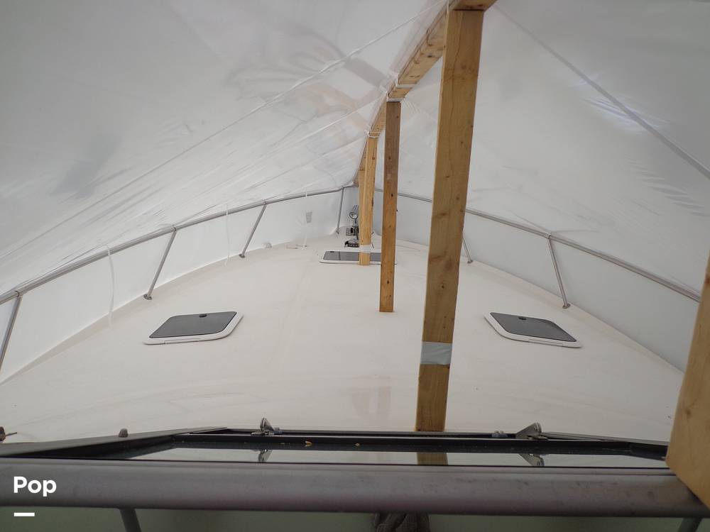 Slide: The Image of Sea Ray 330 Sundancer 1998 - 94
