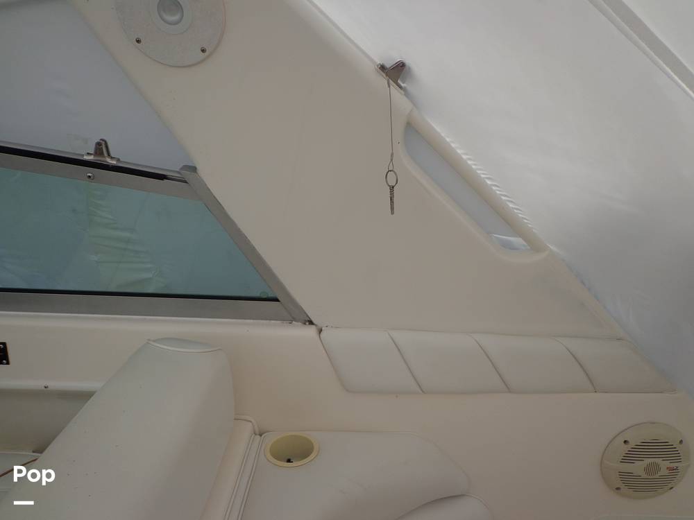 Slide: The Image of Sea Ray 330 Sundancer 1998 - 99