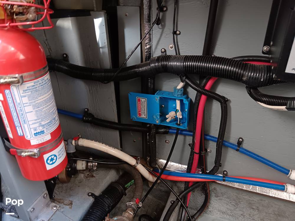 Slide: The Image of Sea Ray 330 sundancer 1999 - 15358147