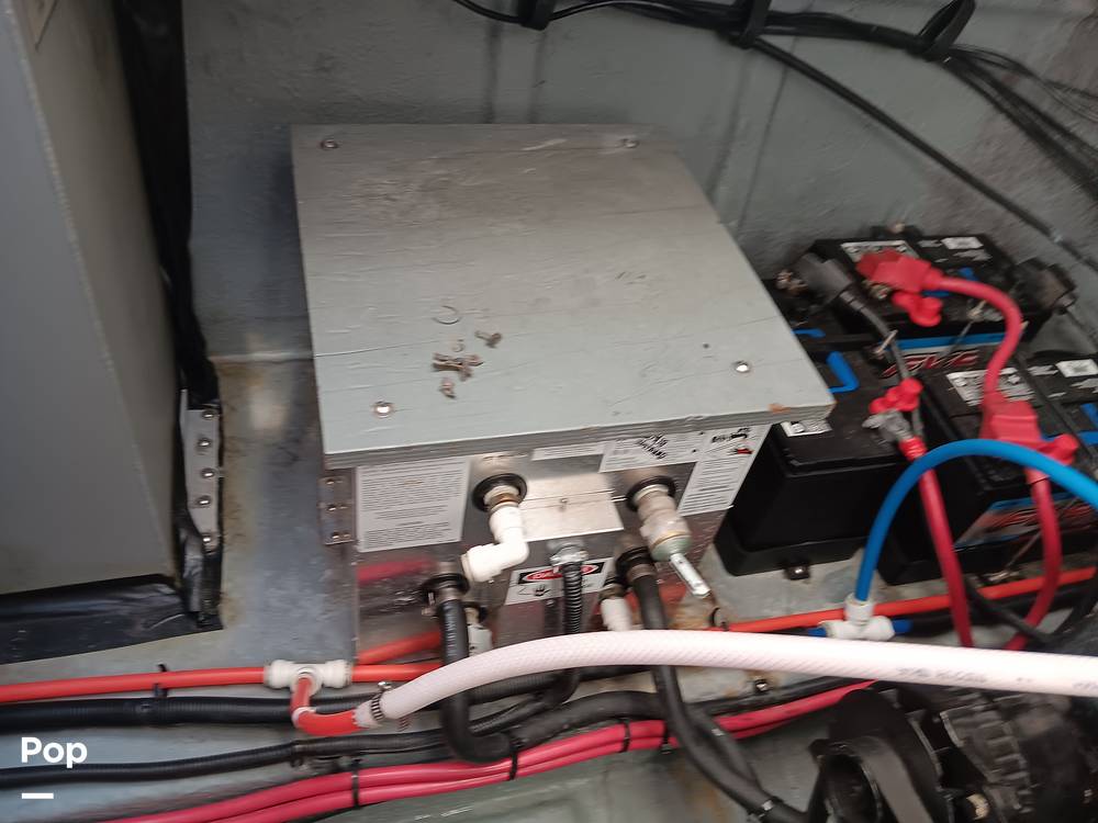 Slide: The Image of Sea Ray 330 sundancer 1999 - 15358154