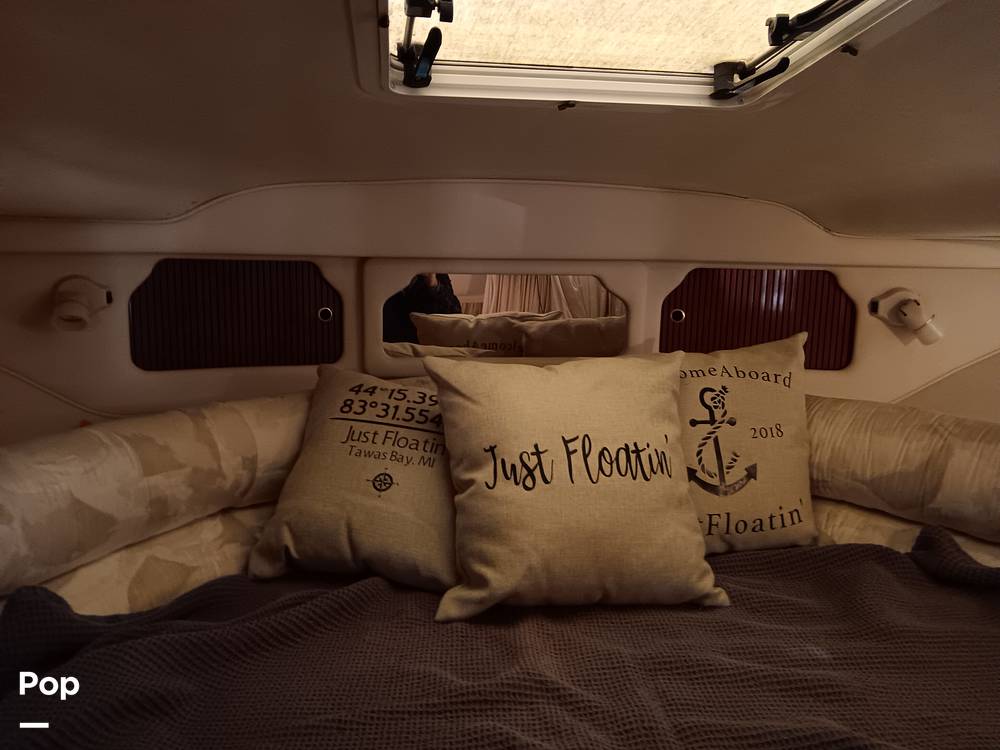 Slide: The Image of Sea Ray 330 sundancer 1999 - 15358189