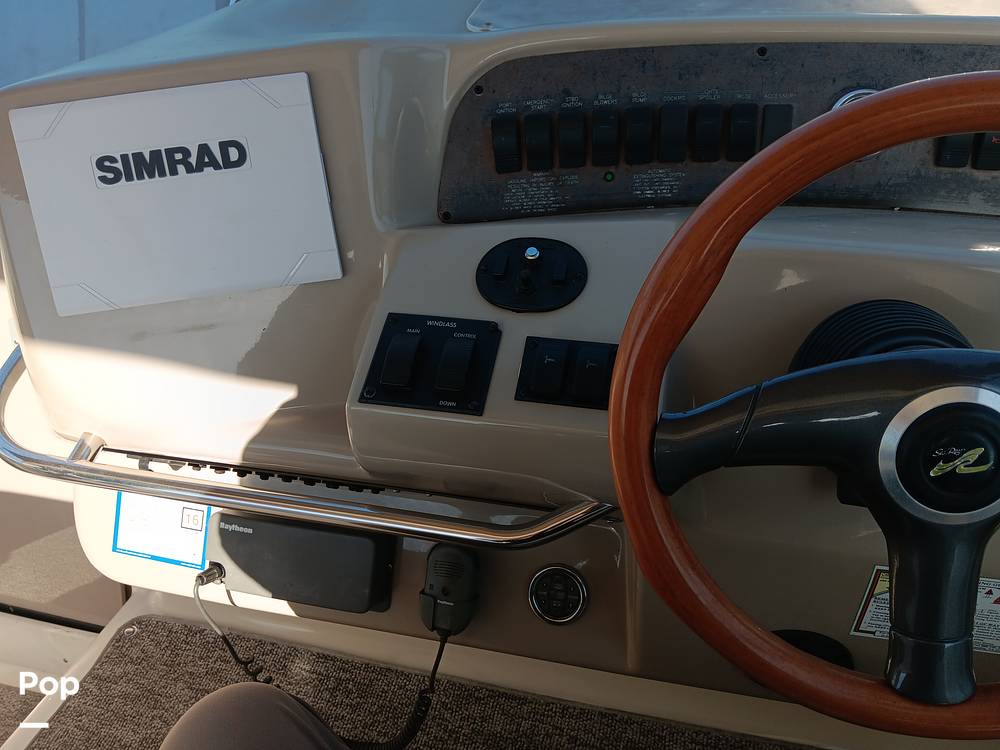 Slide: The Image of Sea Ray 330 sundancer 1999 - 15358191