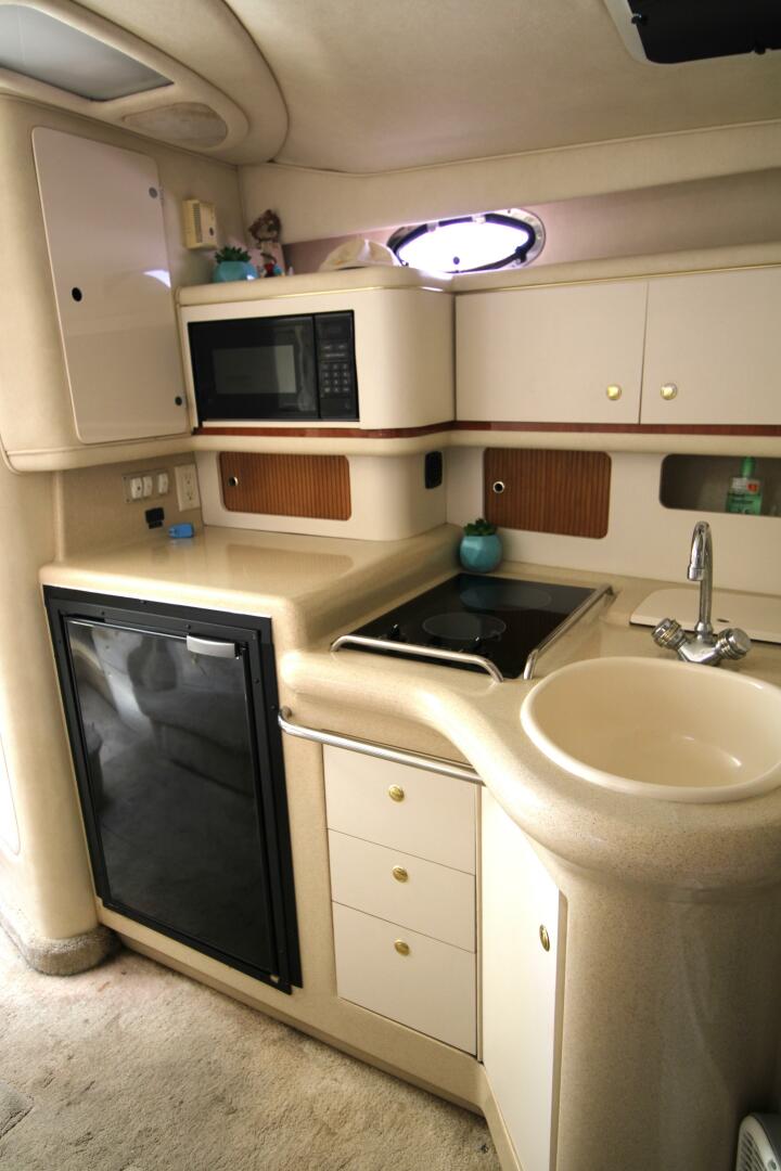 Slide: The Image of Sea Ray 330 Sundancer 1999 - 5181807