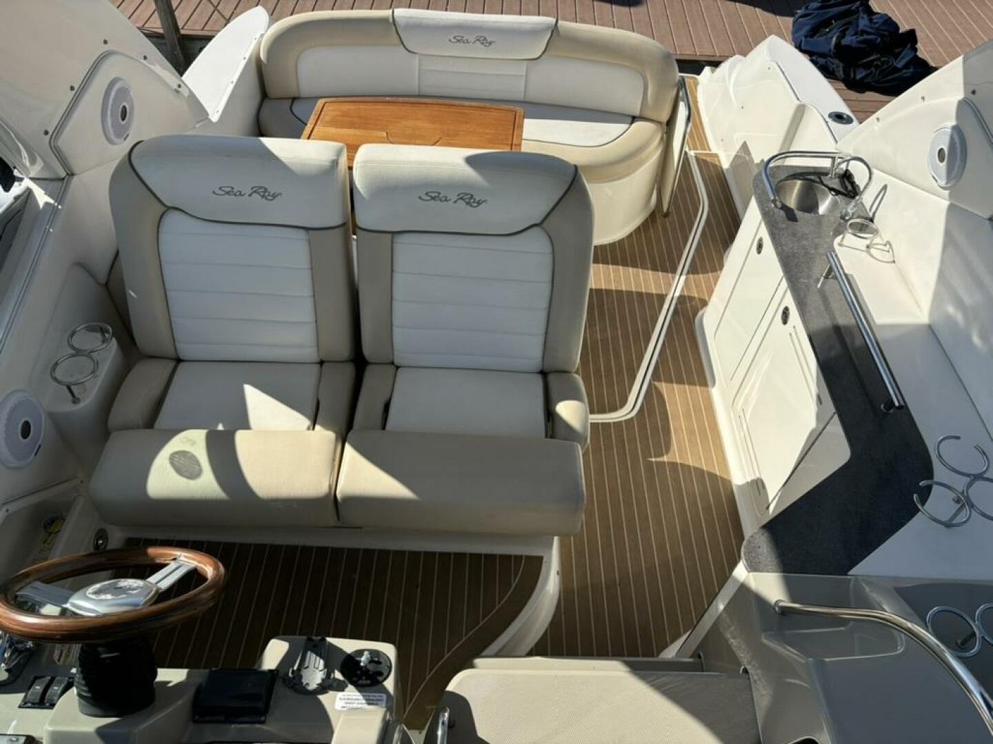 Slide: The Image of Sea Ray 330 SUNDANCER 2012 - 4825644