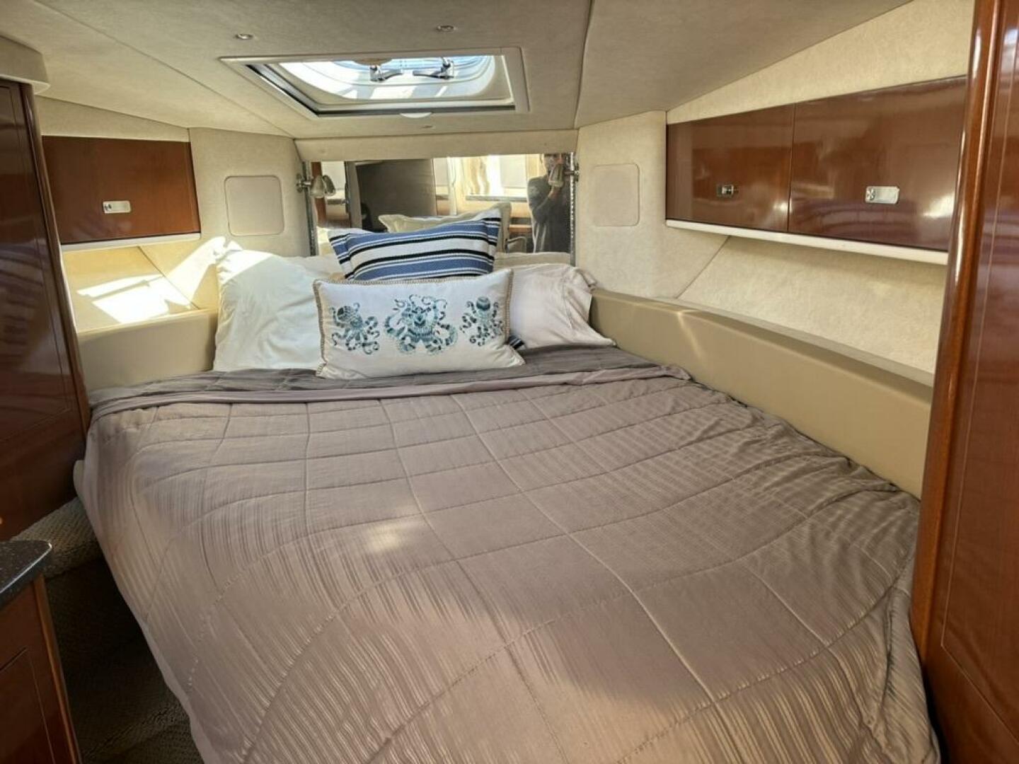 Slide: The Image of Sea Ray 330 SUNDANCER 2012 - 4825647