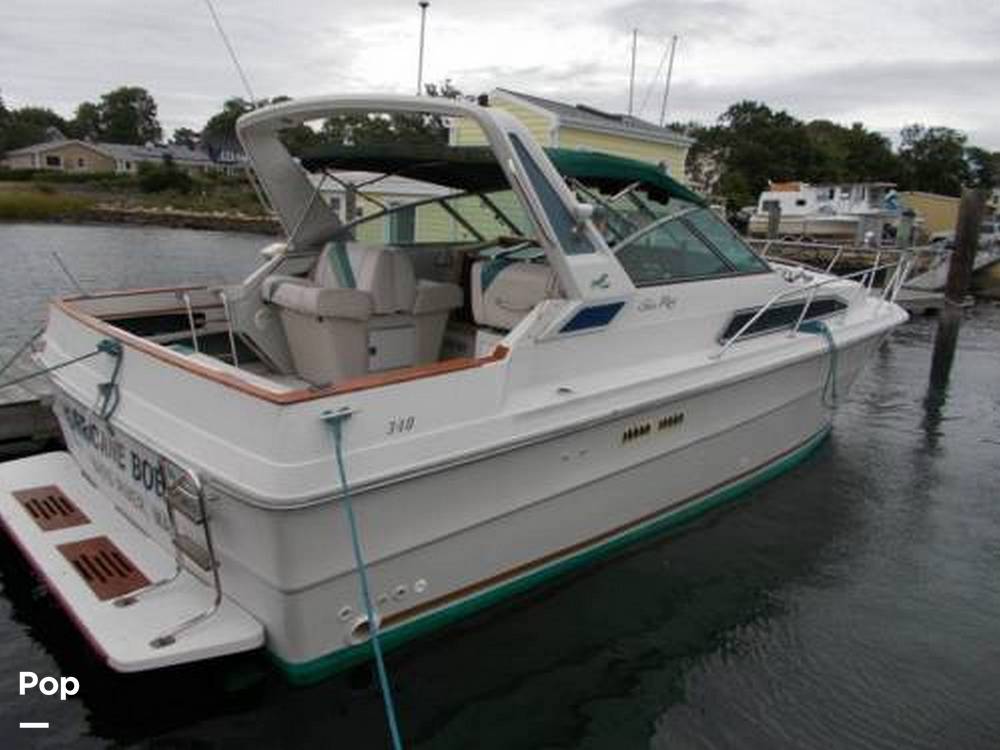 Slide: The Image of Sea Ray 340 Express Cruiser 1988 - 4507558