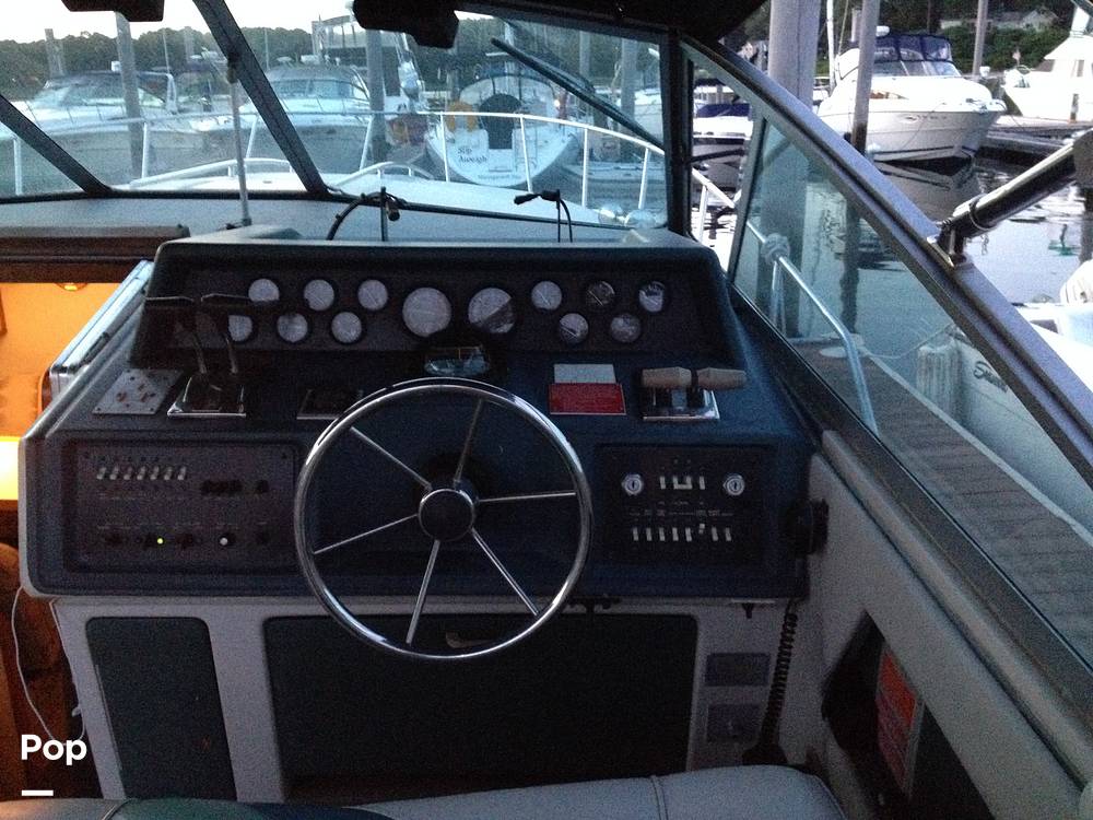 Slide: The Image of Sea Ray 340 Express Cruiser 1988 - 4517339