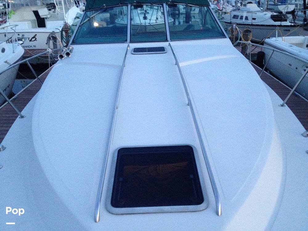 Slide: The Image of Sea Ray 340 Express Cruiser 1988 - 4517342