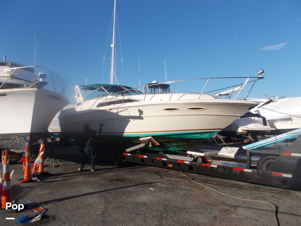 Slide: The Image of Sea Ray 340 Express Cruiser 1988 - 4537958