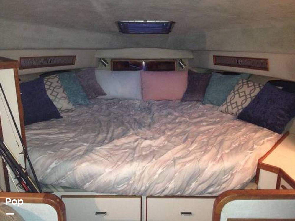 Slide: The Image of Sea Ray 340 Express Cruiser 1988 - 4507578