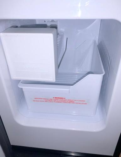Slide: The Image of Icemaker interior - 16