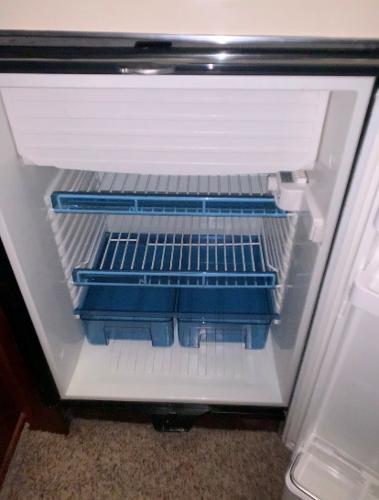 Slide: The Image of Refrigerator interior - 18