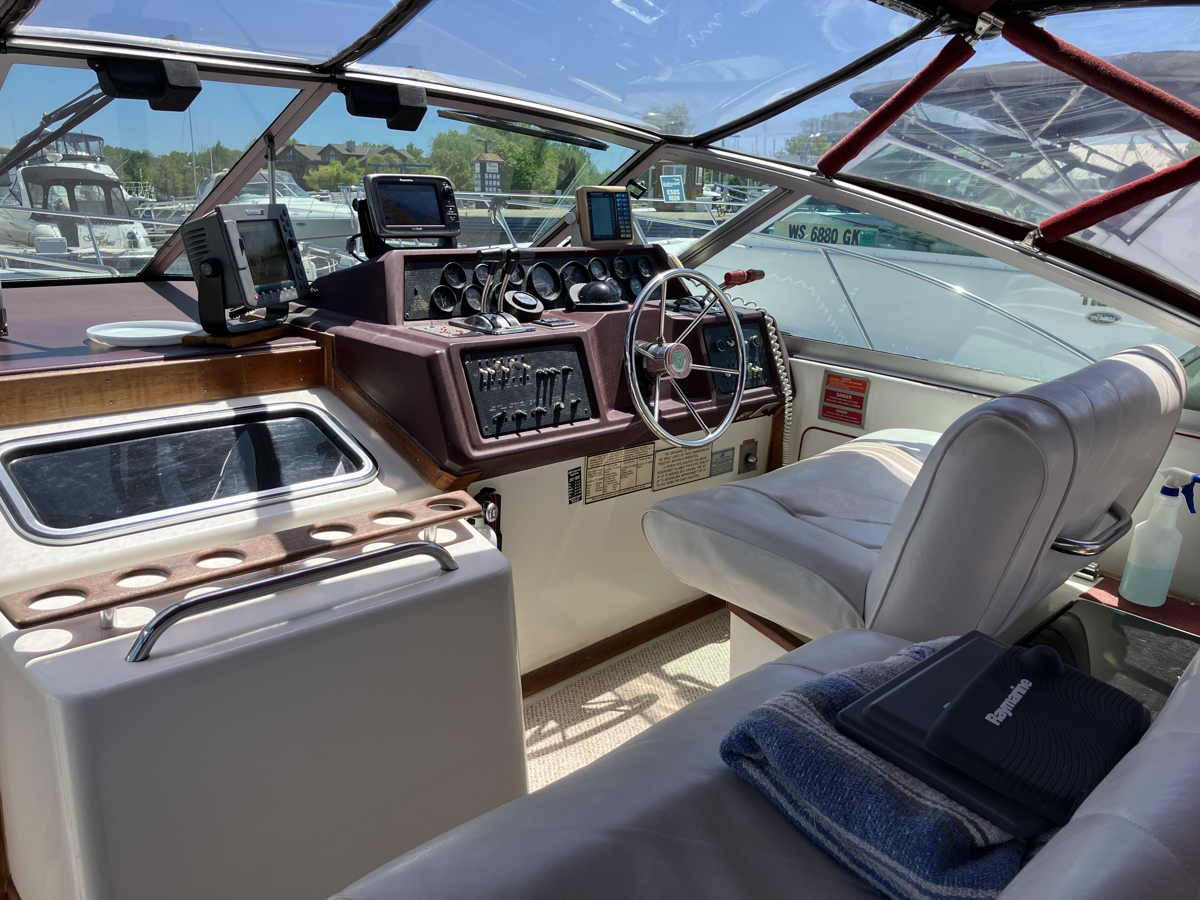 Slide: The Image of Sea Ray 340 SUNDANCER 1989 - 5