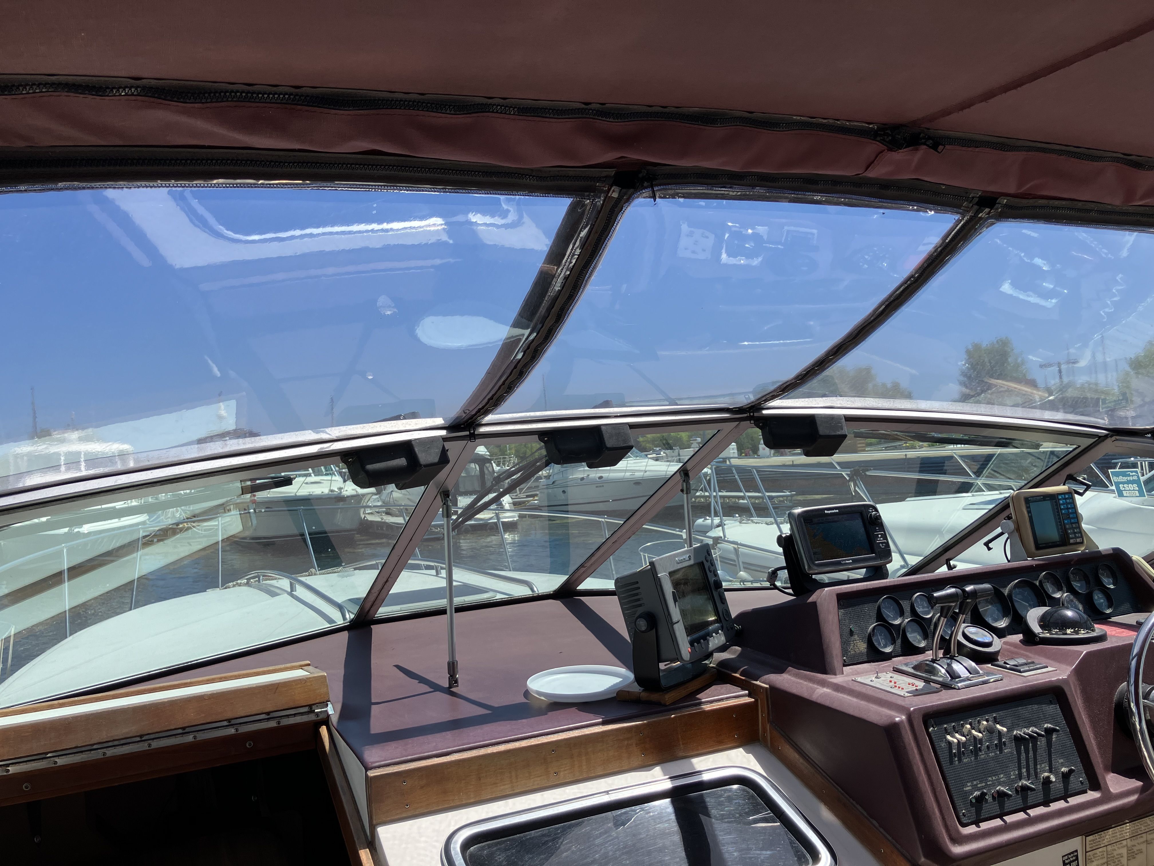 Slide: The Image of Sea Ray 340 SUNDANCER 1989 - 6