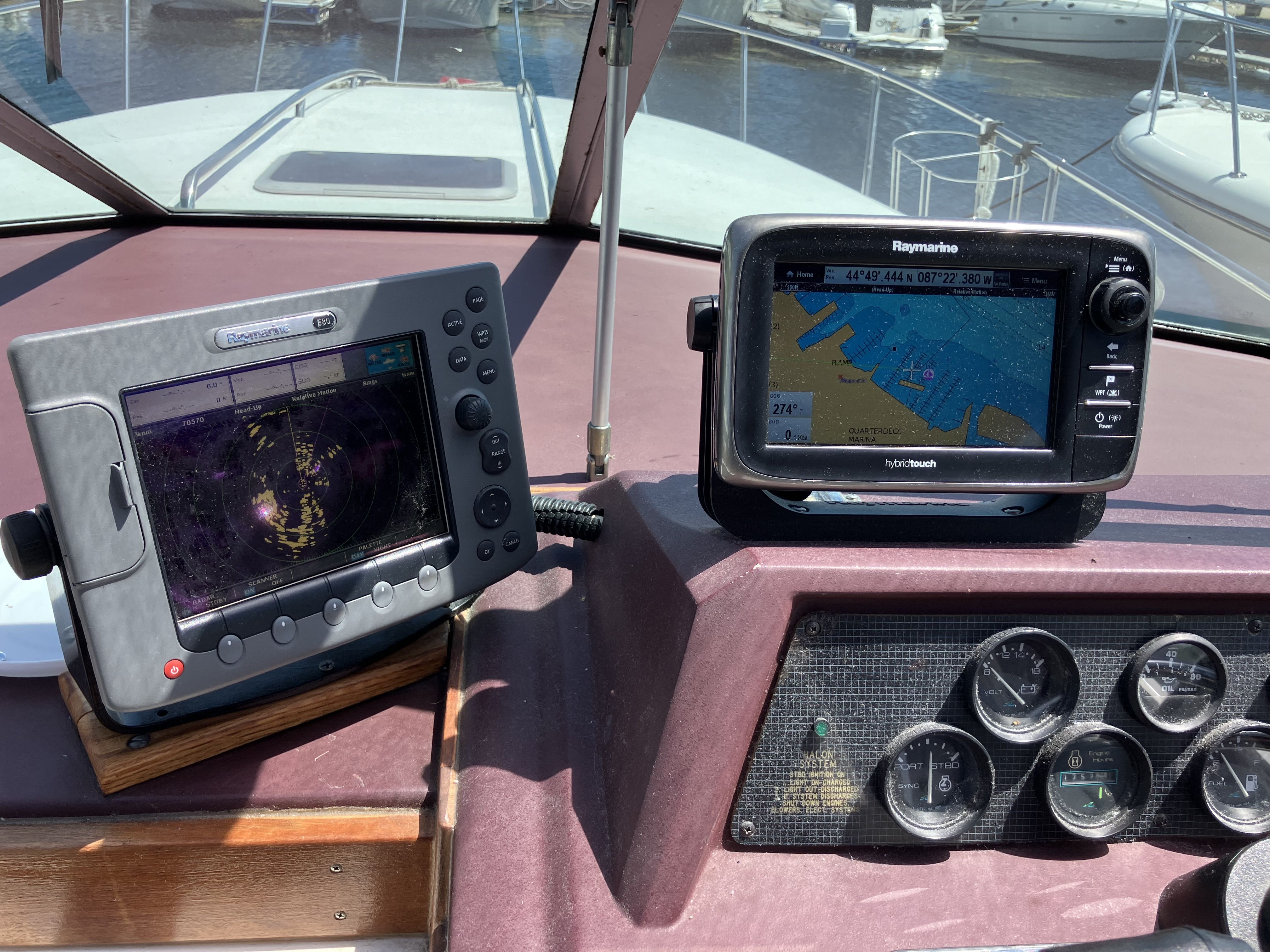 Slide: The Image of Sea Ray 340 SUNDANCER 1989 - 8