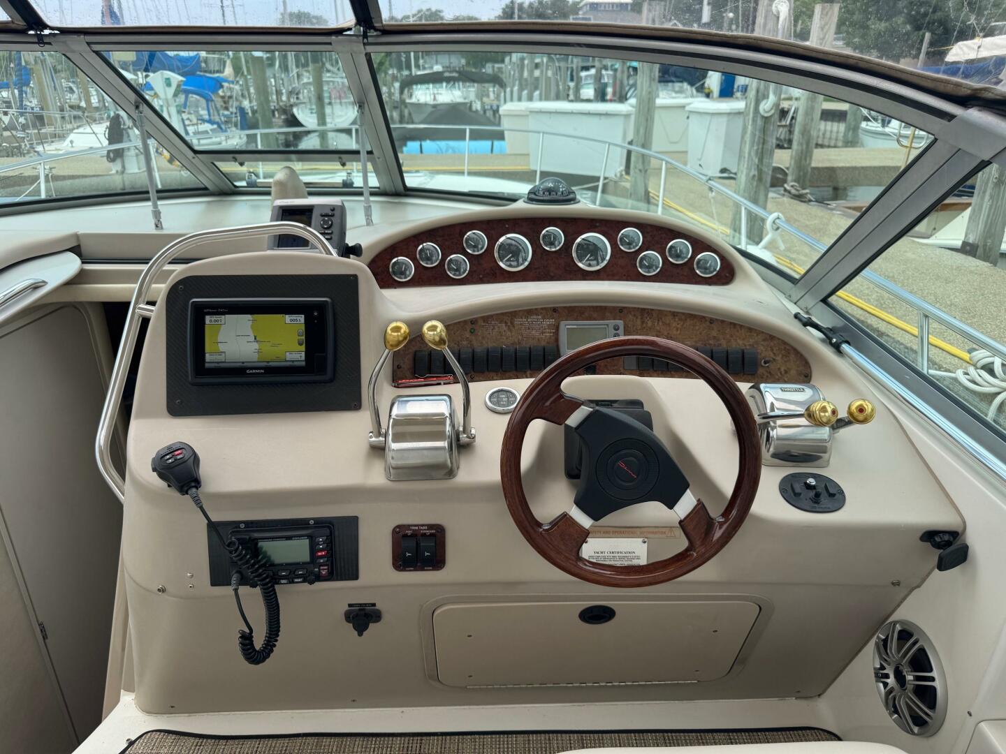 Slide: The Image of Sea Ray 340 Sundancer 2001 - 5469286