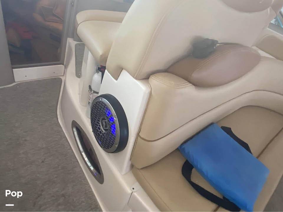 Slide: The Image of Sea Ray 340 Sundancer 2002 - 15885692