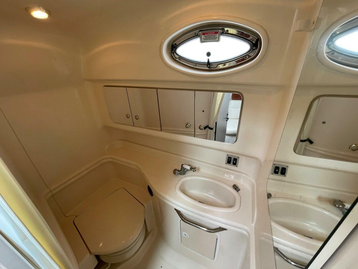 Slide: The Image of Sea Ray 340 Sundancer 2003 - 5511562