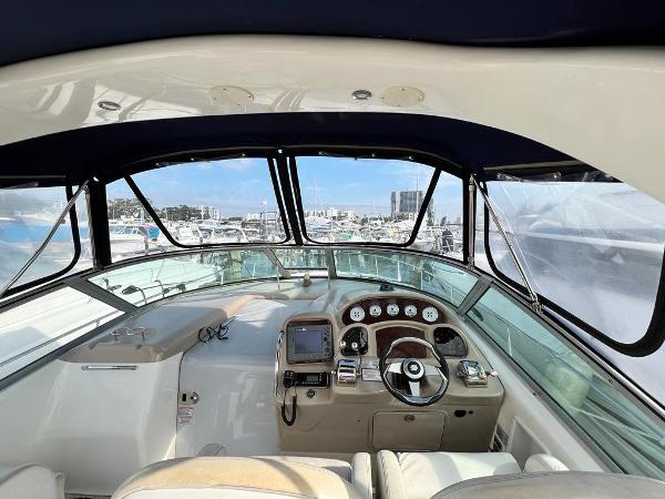 Slide: The Image of Sea Ray 340 Sundancer 2005 - 9