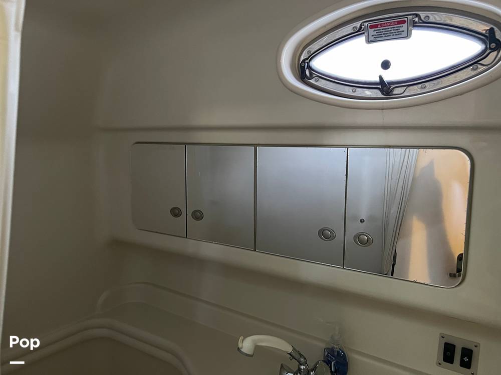 Slide: The Image of Sea Ray 340 Sundancer 2006 - 45