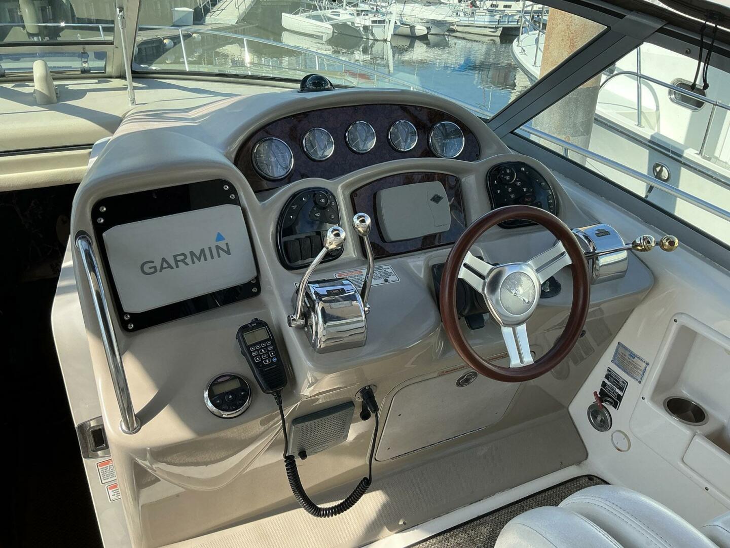 Slide: The Image of Sea Ray 340 Sundancer 2006 - 4656397