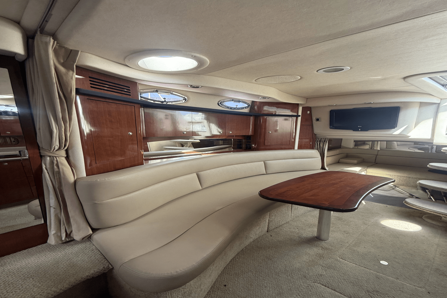 Slide: The Image of Sea Ray 340 Sundancer 2007 - 10