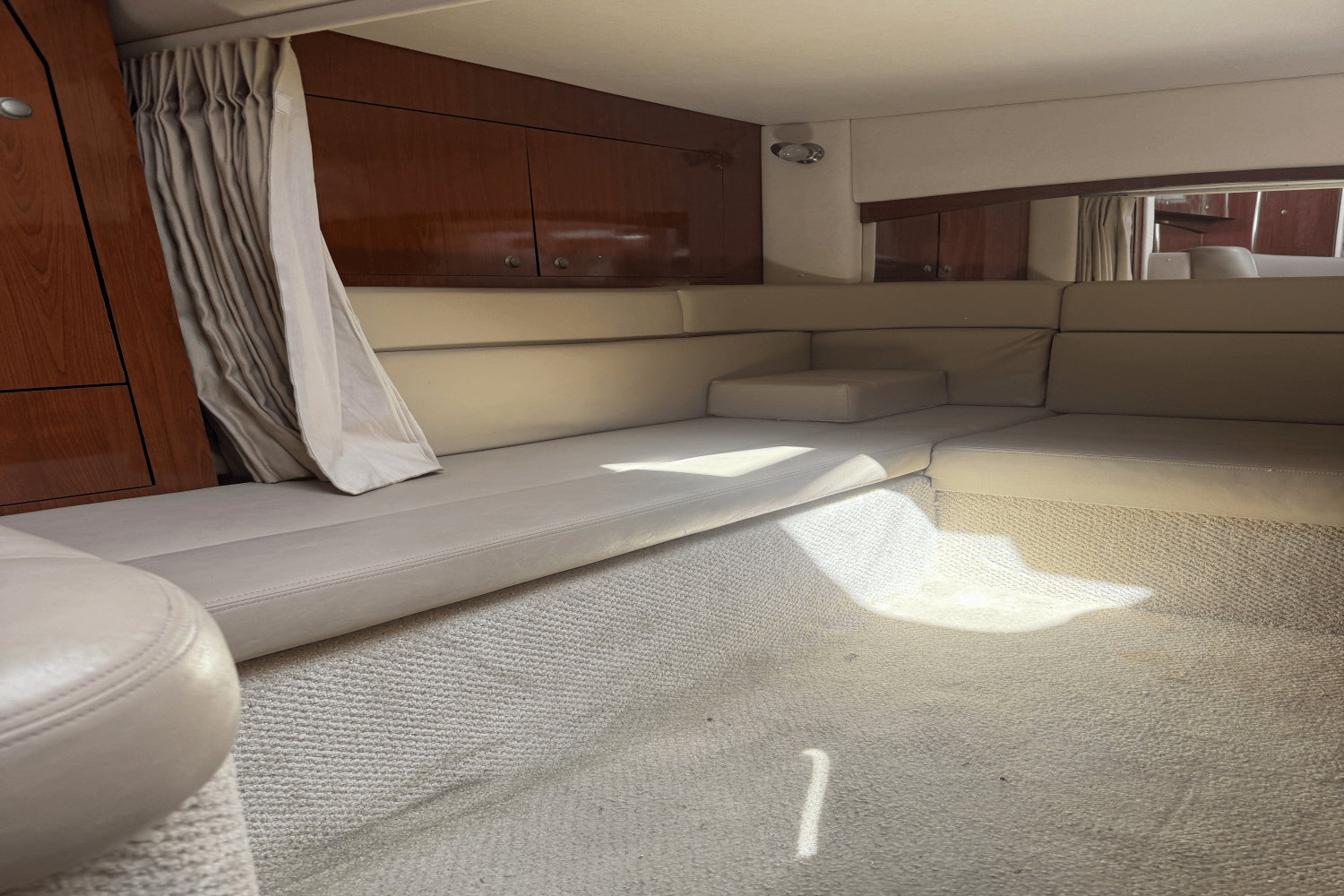 Slide: The Image of Sea Ray 340 Sundancer 2007 - 12