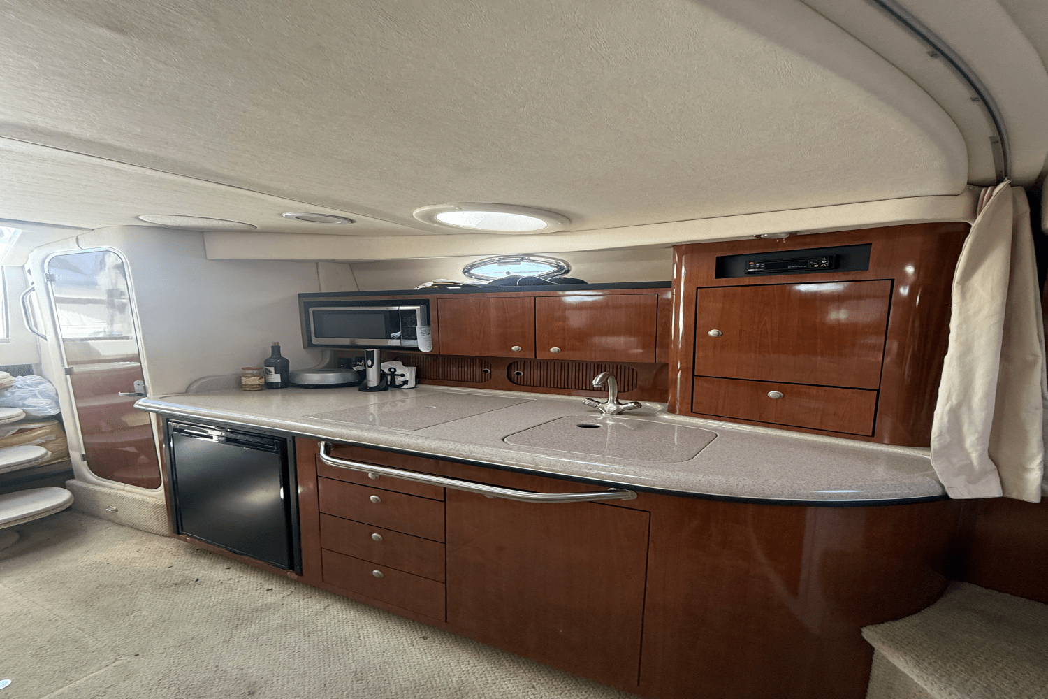 Slide: The Image of Sea Ray 340 Sundancer 2007 - 3