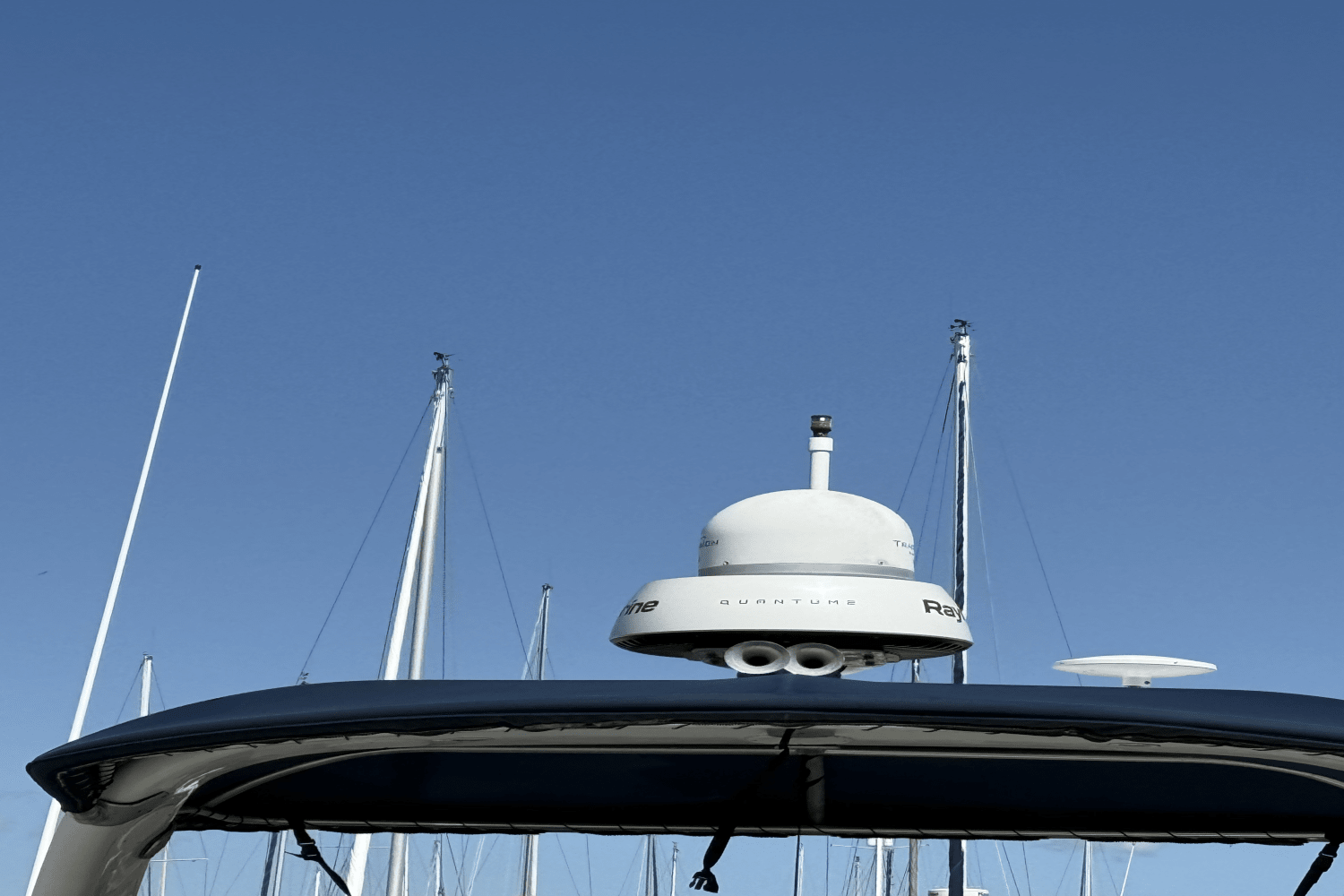 Slide: The Image of Sea Ray 340 Sundancer 2007 - 32