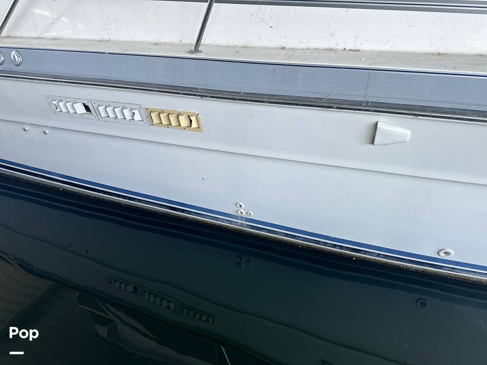Slide: The Image of Sea Ray 345 Sedan Bridge 1988 - 13196125