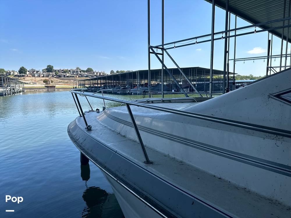Slide: The Image of Sea Ray 345 Sedan Bridge 1988 - 13196142