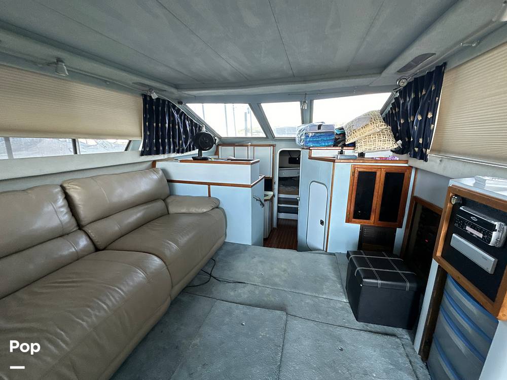 Slide: The Image of Sea Ray 345 Sedan Bridge 1988 - 13196527