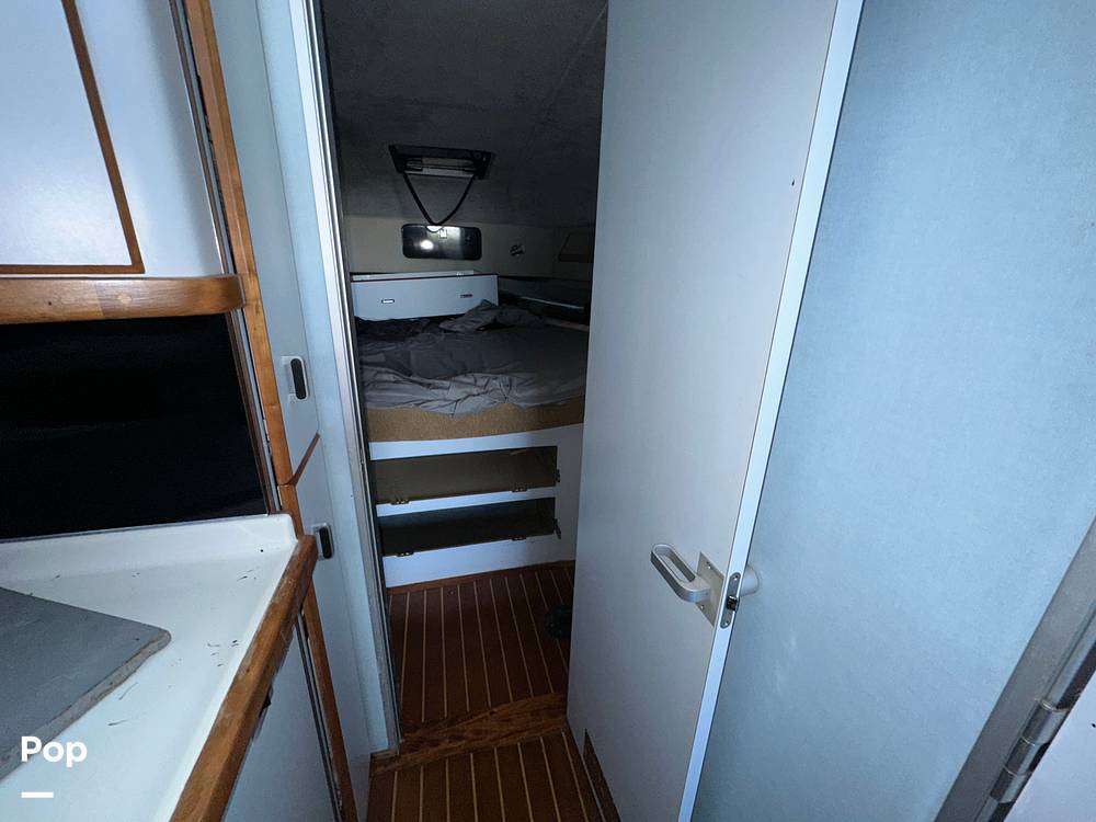 Slide: The Image of Sea Ray 345 Sedan Bridge 1988 - 13196541