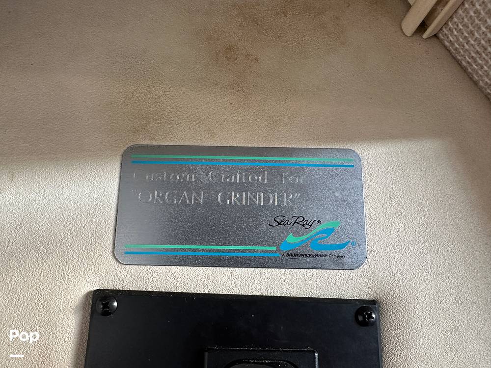 Slide: The Image of Sea Ray 350 Express Bridge 1992 - 14007798