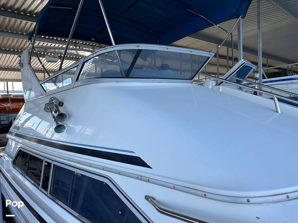 Slide: The Image of Sea Ray 350 Express Bridge 1992 - 14007968