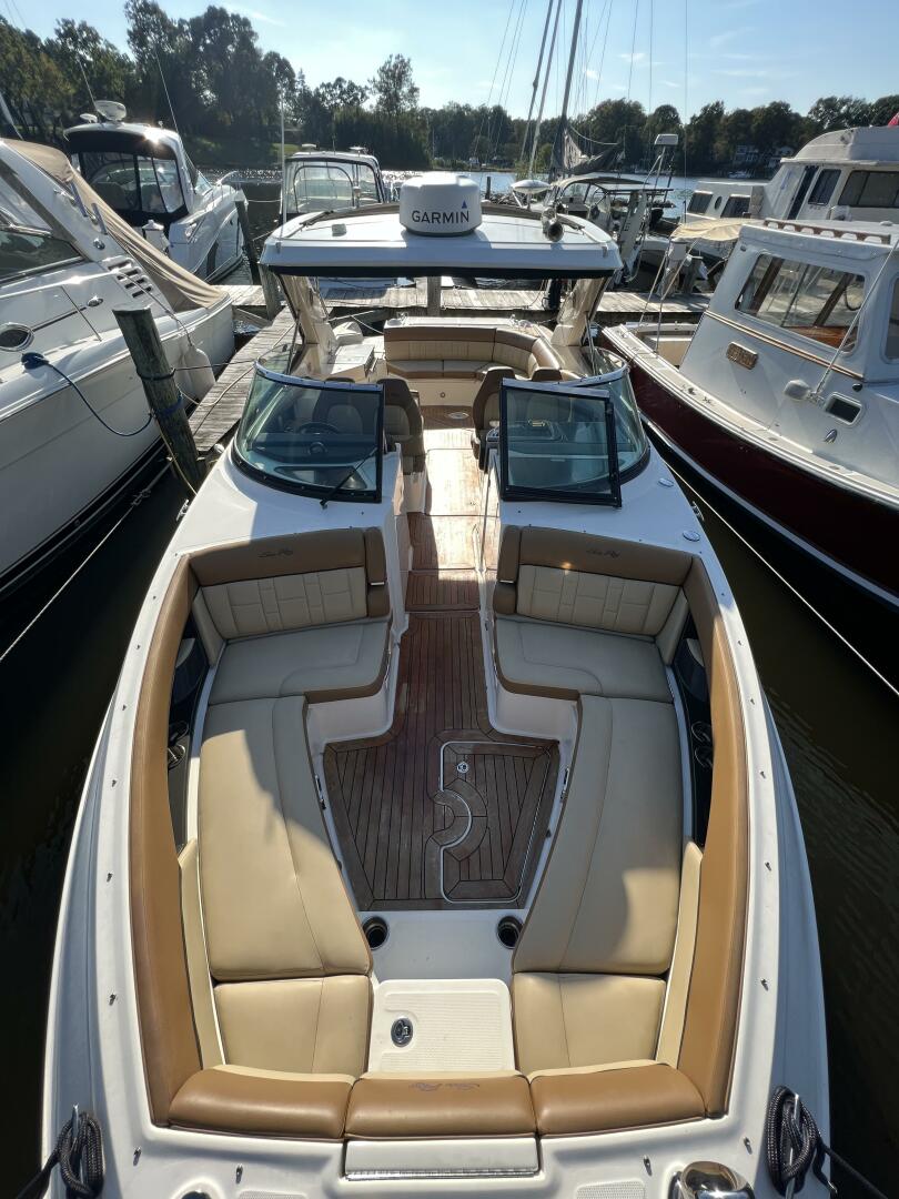 Slide: The Image of Sea Ray 350 SLX 2014 - 3956000
