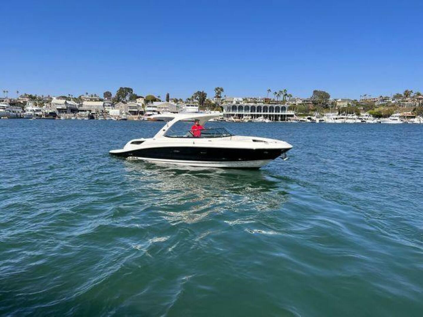 Slide: The Image of Sea Ray 350 SLX 2015 - 4338614