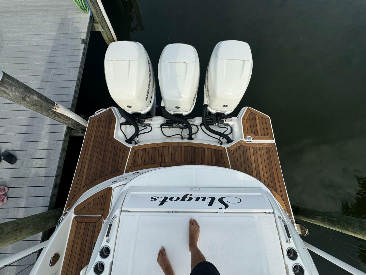 Slide: The Image of Sea Ray 350 SLX 2018 - 5109270