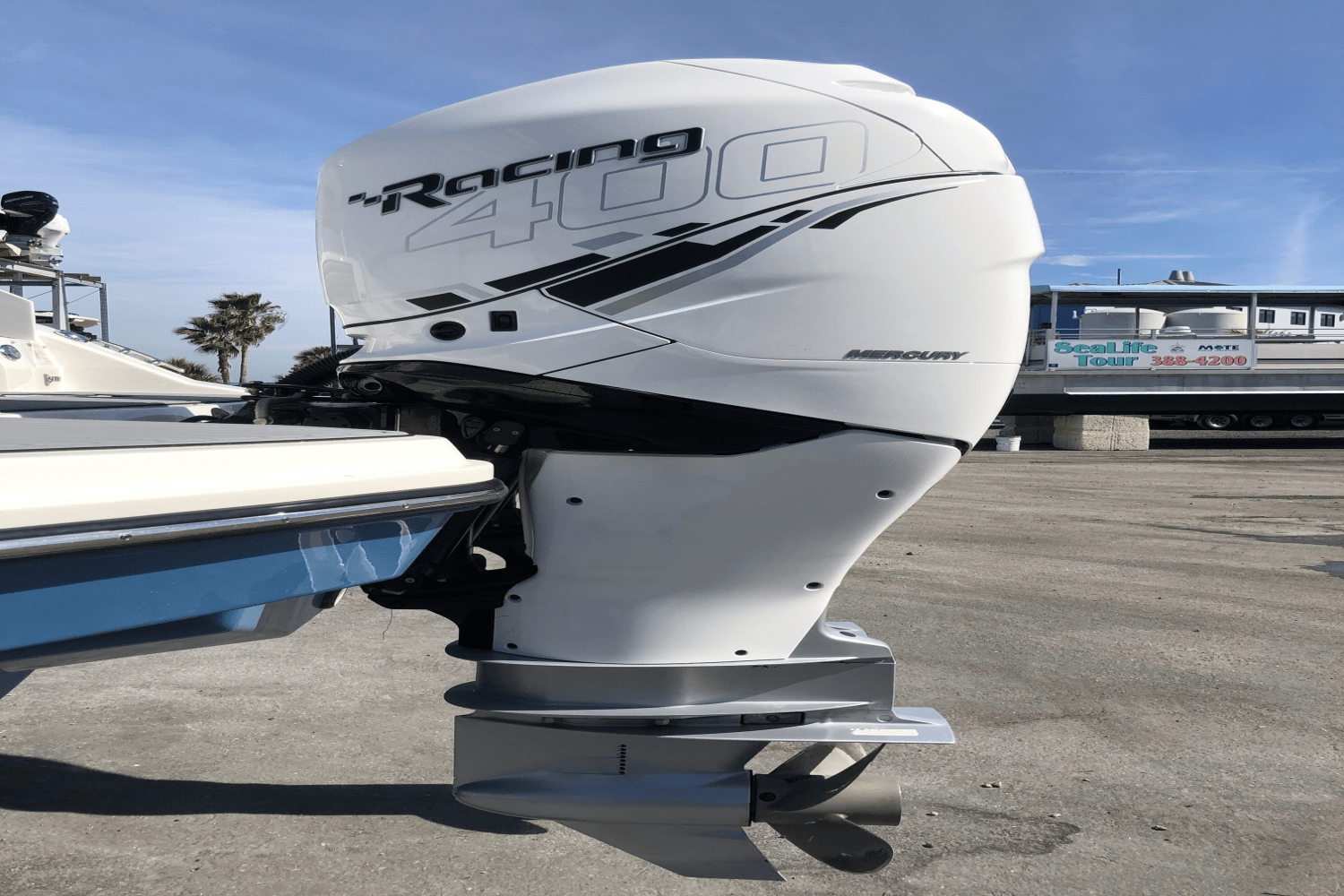 Slide: The Image of Sea Ray 350 SLX OB 2020 - 10