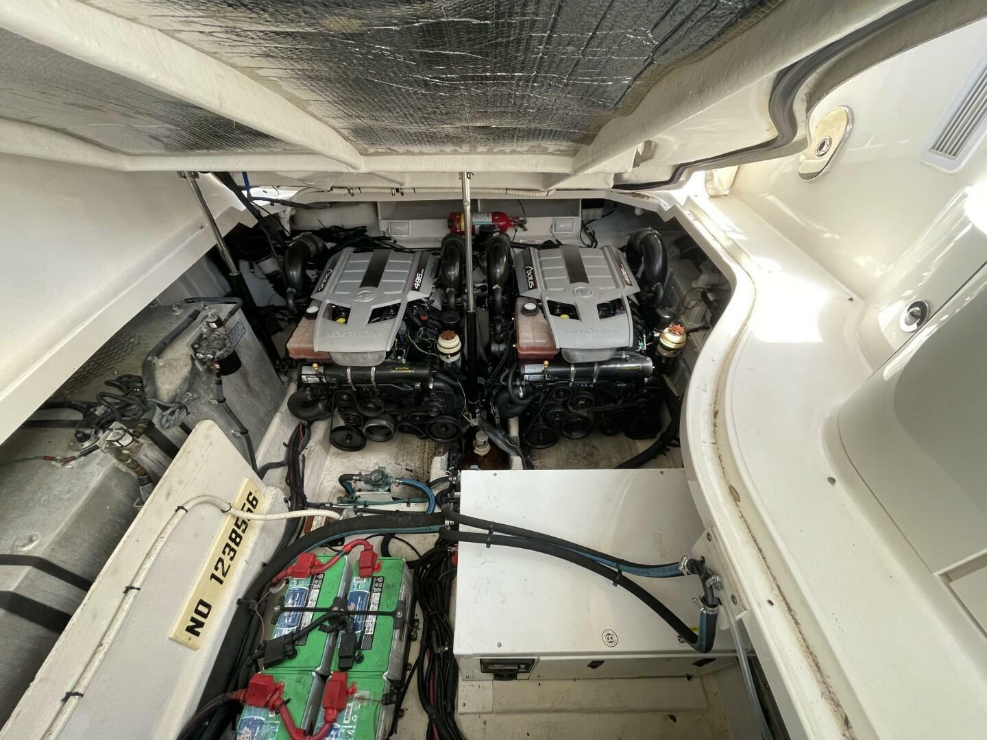 Slide: The Image of Sea Ray 350 Sundancer 2010 - 5048044