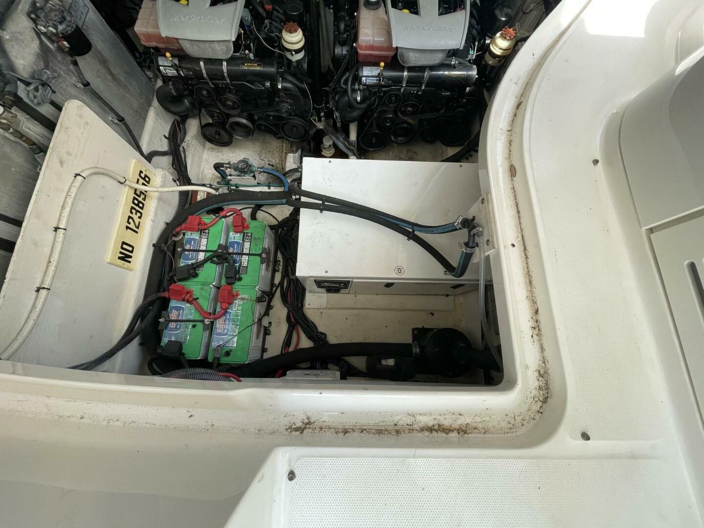 Slide: The Image of Sea Ray 350 Sundancer 2010 - 5048045