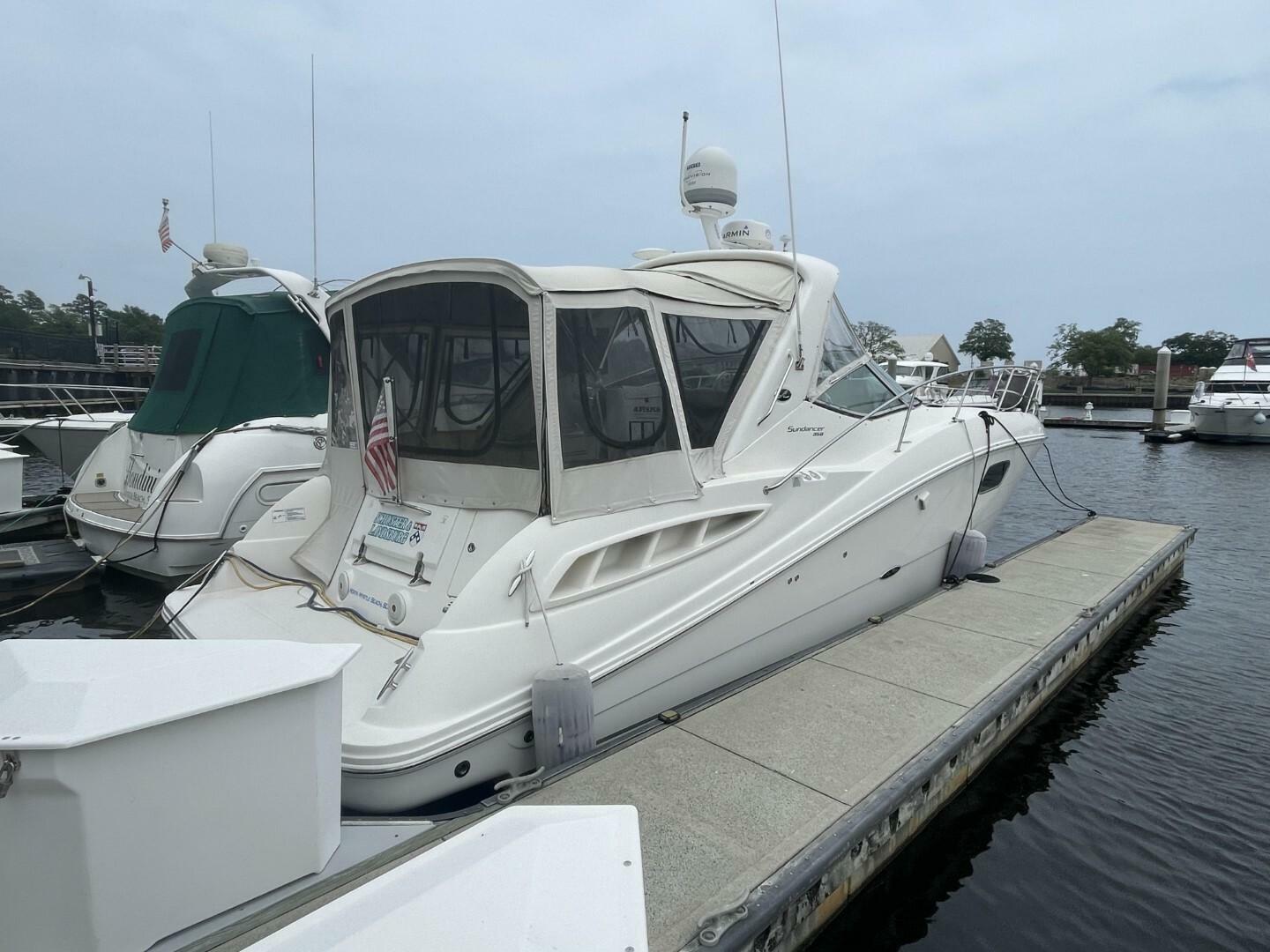 Slide: The Image of Sea Ray 350 Sundancer 2010 - 5048065