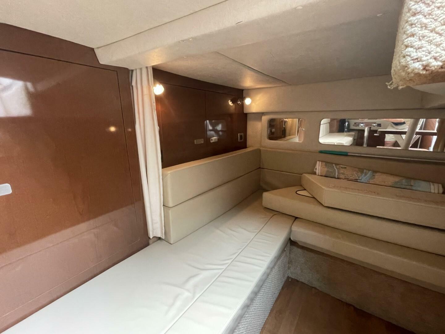 Slide: The Image of Sea Ray 350 Sundancer 2010 - 5048081