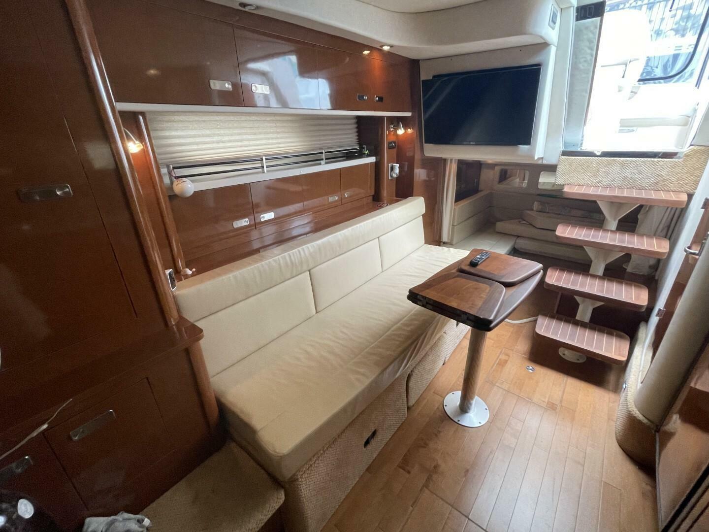 Slide: The Image of Sea Ray 350 Sundancer 2010 - 5048082