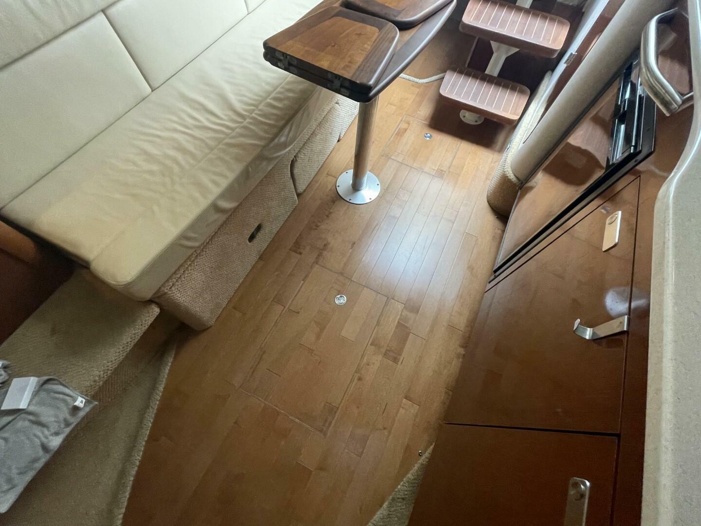 Slide: The Image of Sea Ray 350 Sundancer 2010 - 5048091