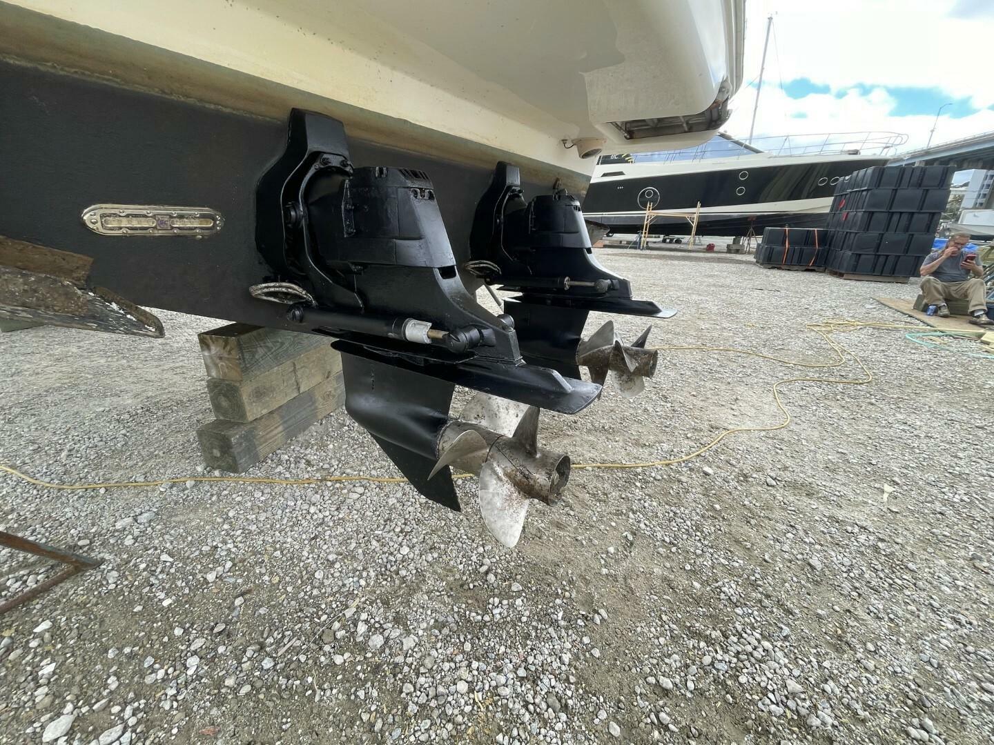 Slide: The Image of Sea Ray 350 Sundancer 2010 - 5048095