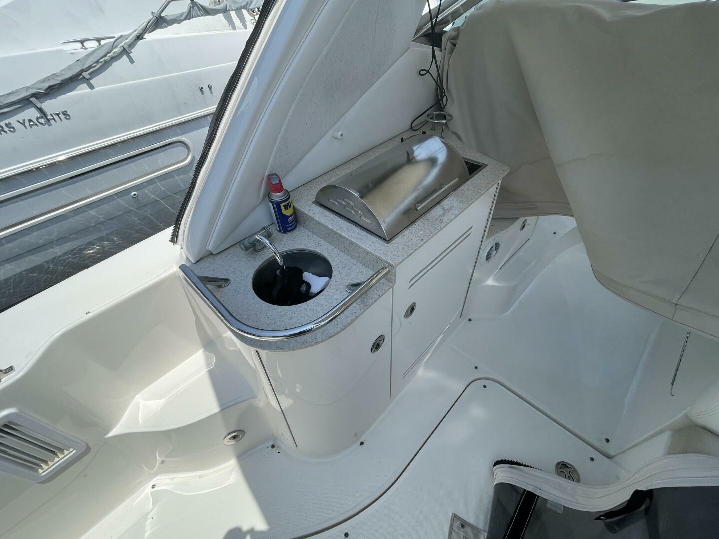 Slide: The Image of Sea Ray 350 Sundancer 2010 - 5048109