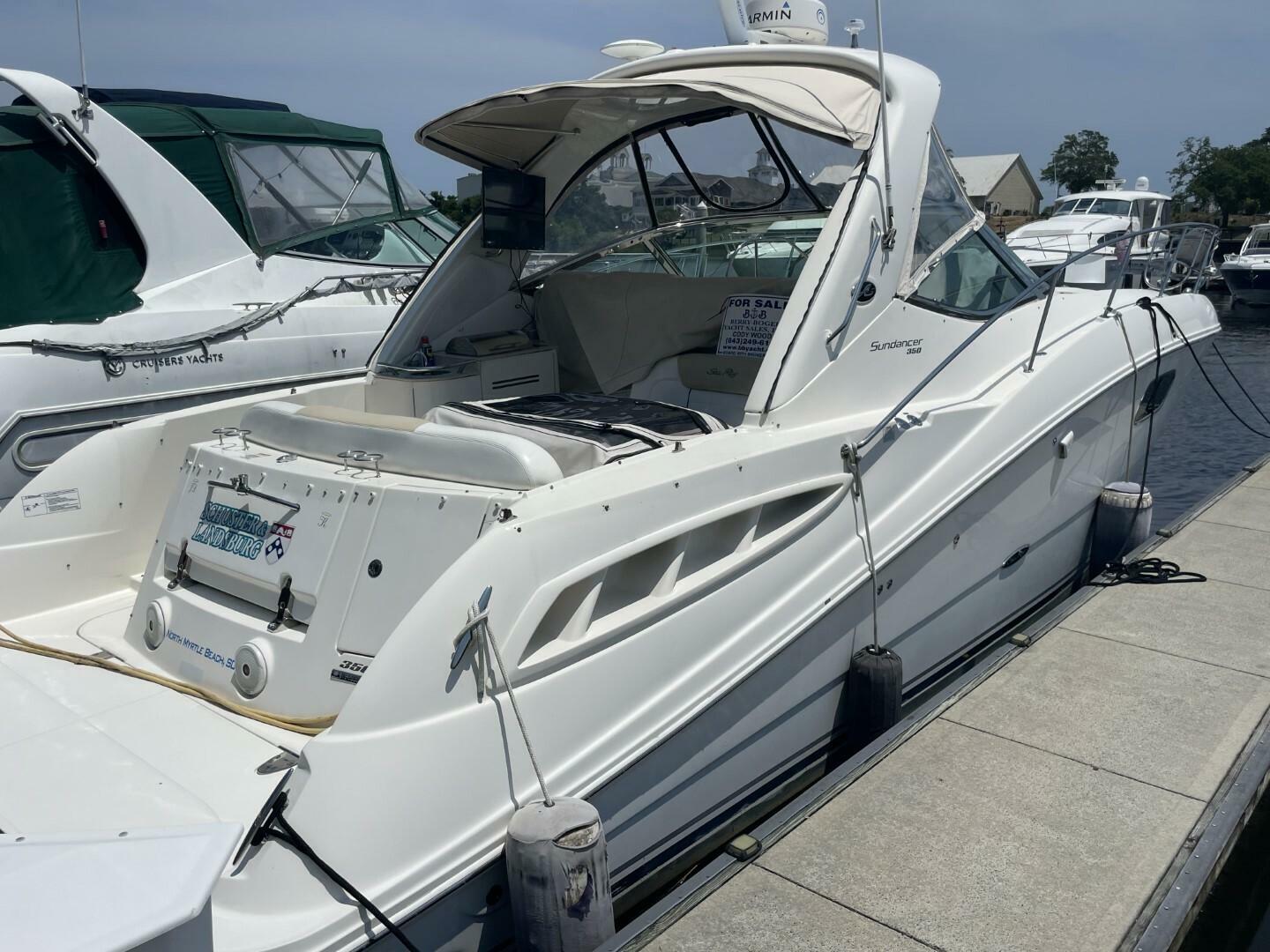 Slide: The Image of Sea Ray 350 Sundancer 2010 - 5048115