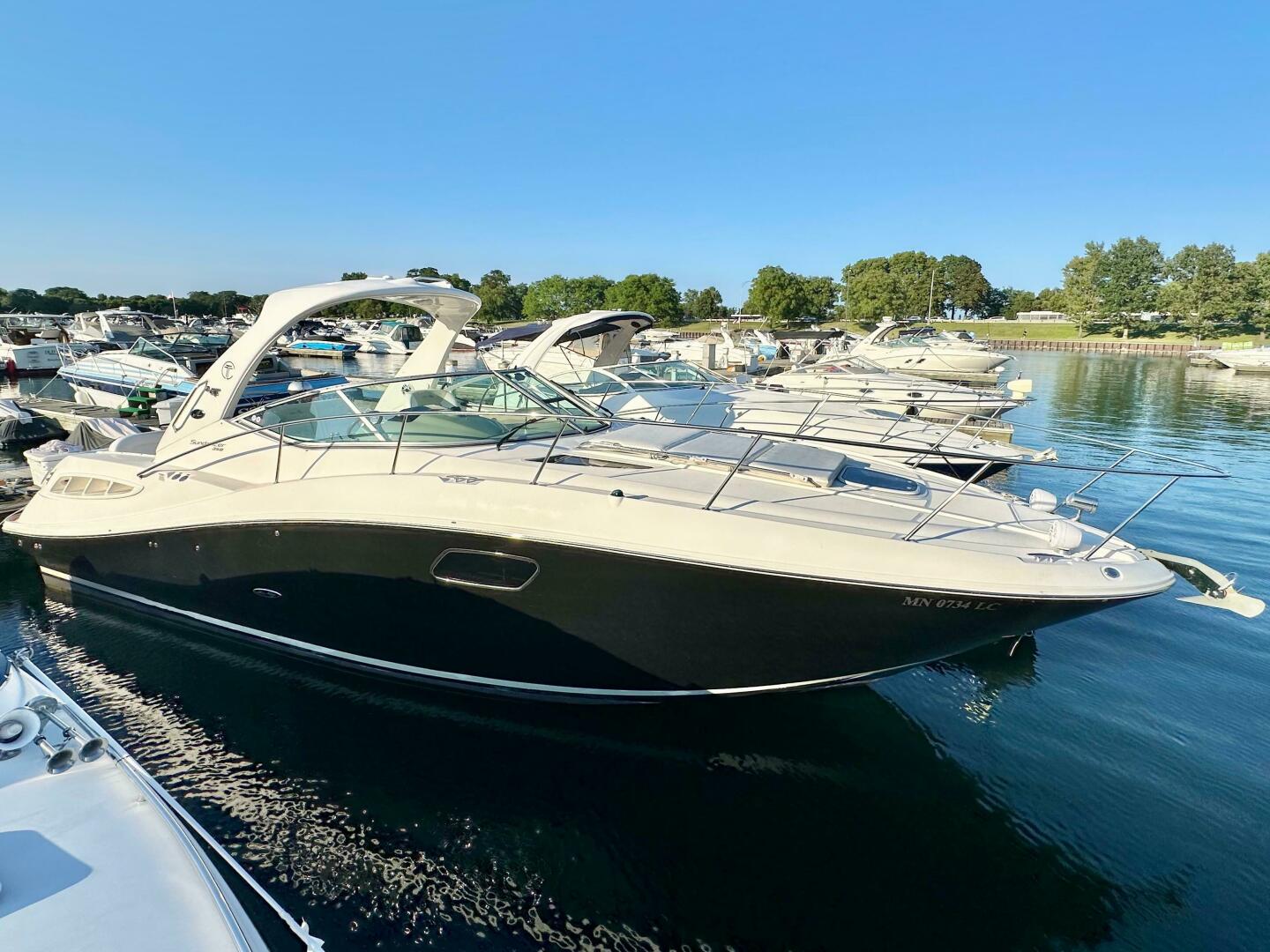 Slide: The Image of Sea Ray 350 Sundancer 2011 - 5057331
